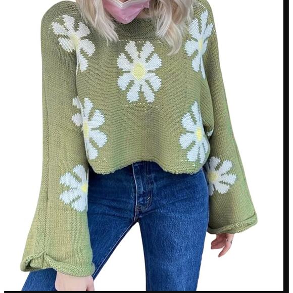 Storia Sweaters - Storia Women's Floral Oversized Cropped Knit Pullover Sweater Size S Olive Green